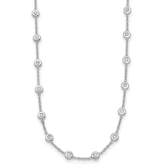 Versatile Diamond Chain in Gold