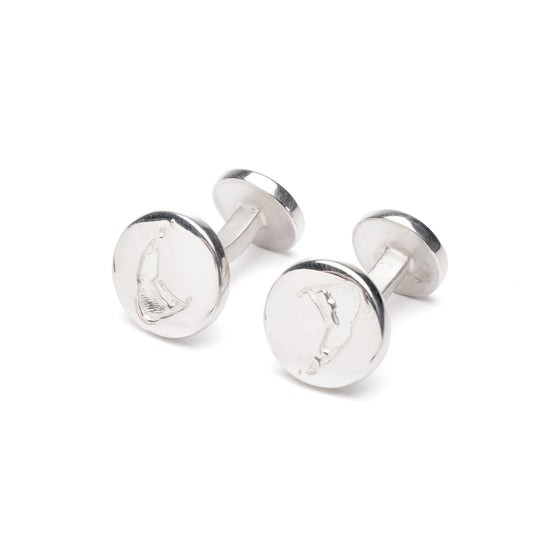 Load image into Gallery viewer, Nantucket Compass Sapphire Cuff Links
