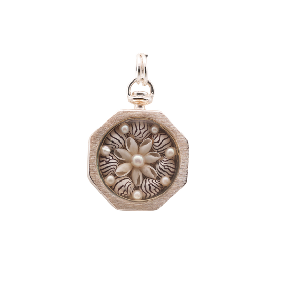 Zebra Stripes Sailor's Valentine